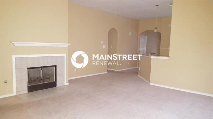 19034 Piney Way Dr - Photo 3 of 20