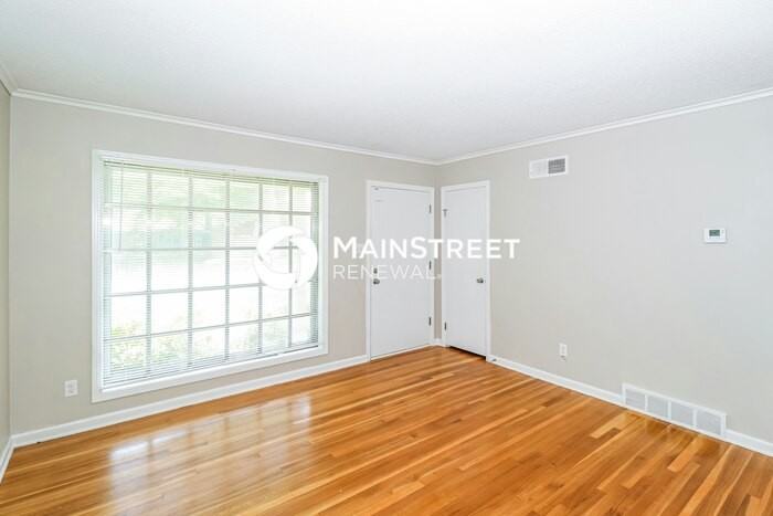 3193 Craig St - Photo 5 of 16