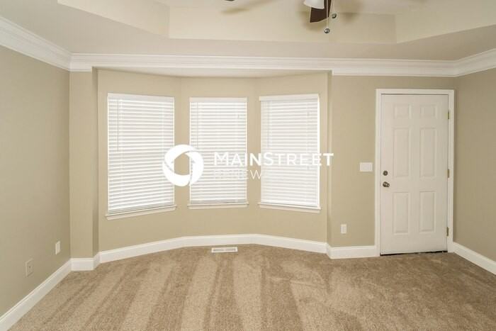 145 Pine Springs Rd - Photo 3 of 15