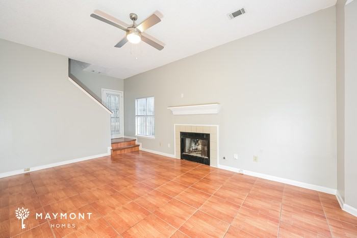 4899 Hairston Pl - Photo 5 of 15