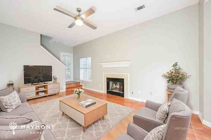 4899 Hairston Pl - Photo 6 of 15