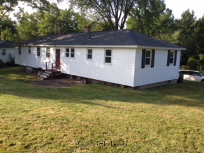 27 Evergreen Ave - Photo 2 of 10