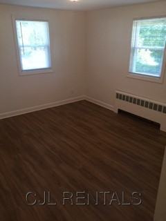 27 Evergreen Ave - Photo 6 of 10