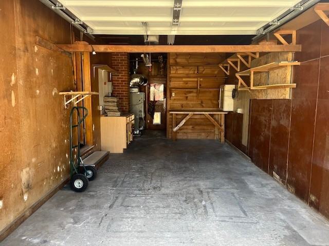 1615 4th St S - Photo 2 of 5