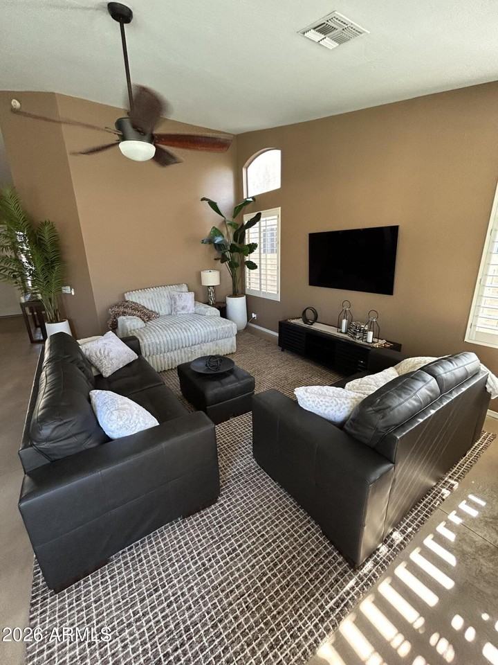 5831 W Park Ave - Photo 7 of 28