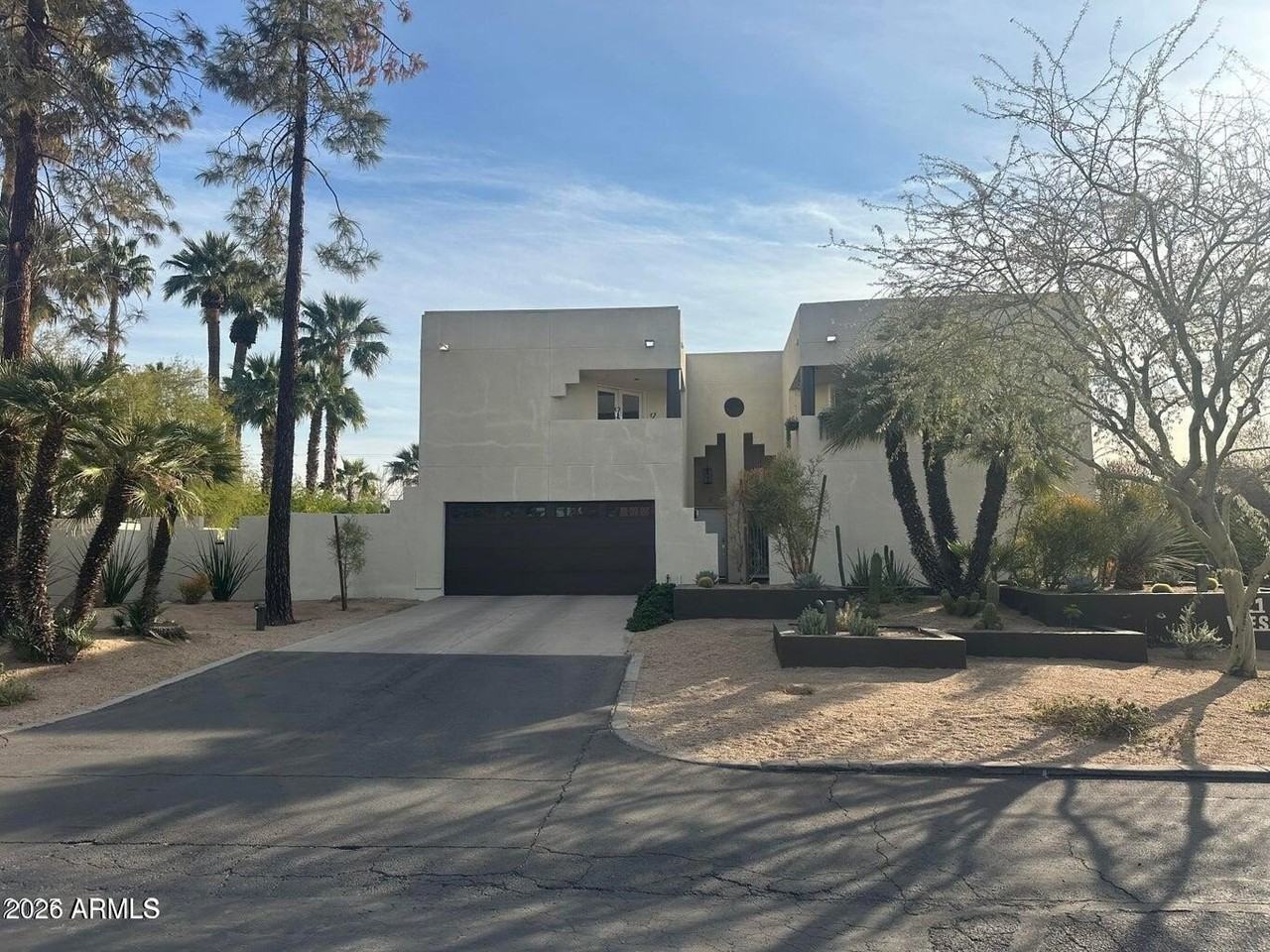 21 W Pasadena Ave #1