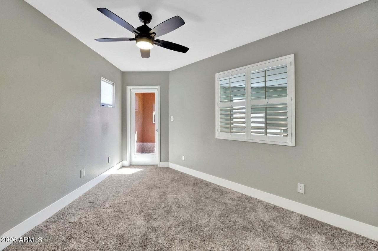 21 W Pasadena Ave #1 - Photo 6 of 14