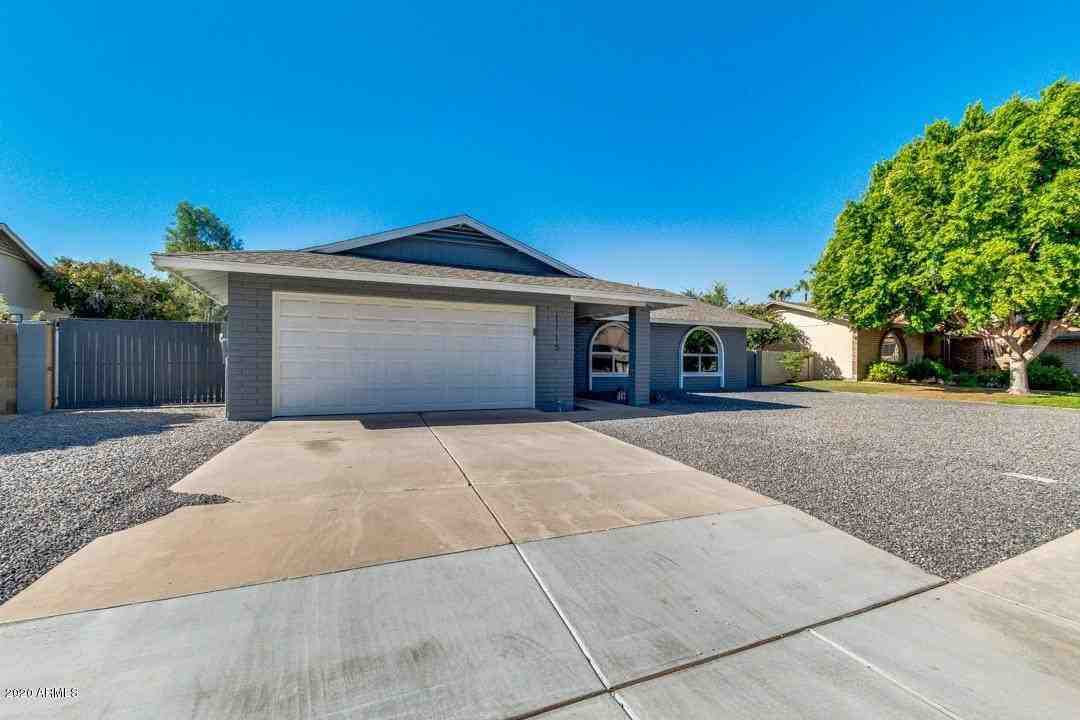 1115 W Barrow Dr - Photo 2 of 41