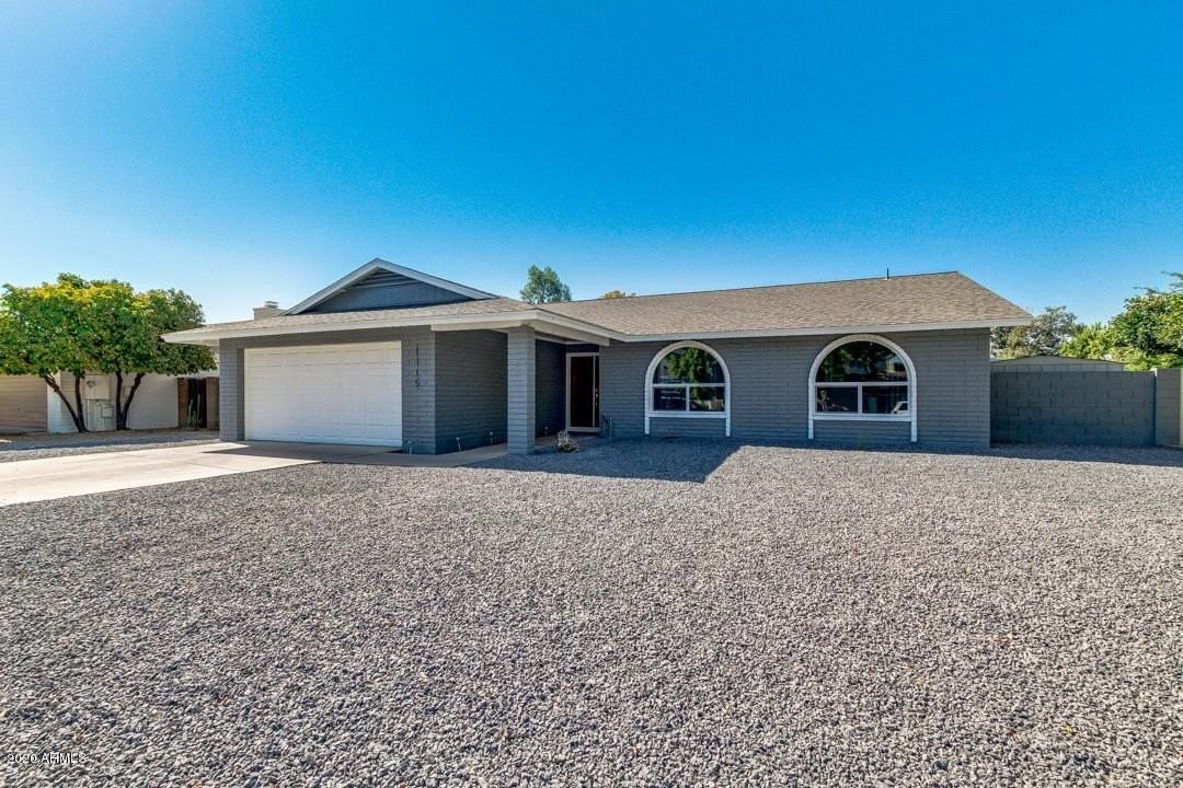 1115 W Barrow Dr - Photo 3 of 41