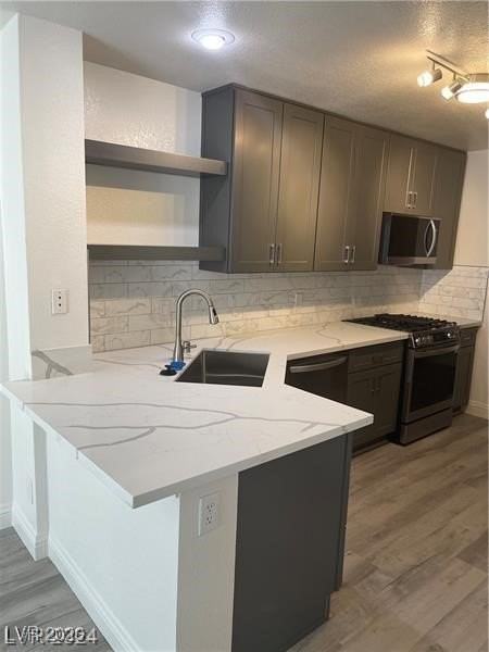 8035 Laurena Ave - Photo 2 of 15