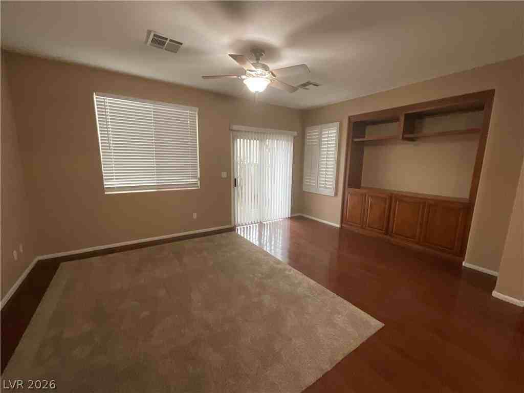 10841 Paradise Rd - Photo 6 of 36
