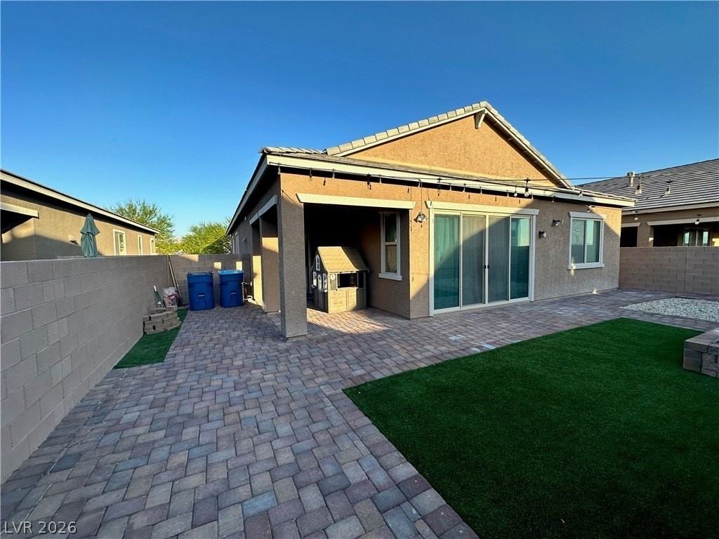 8118 Allie Hope St - Photo 3 of 11