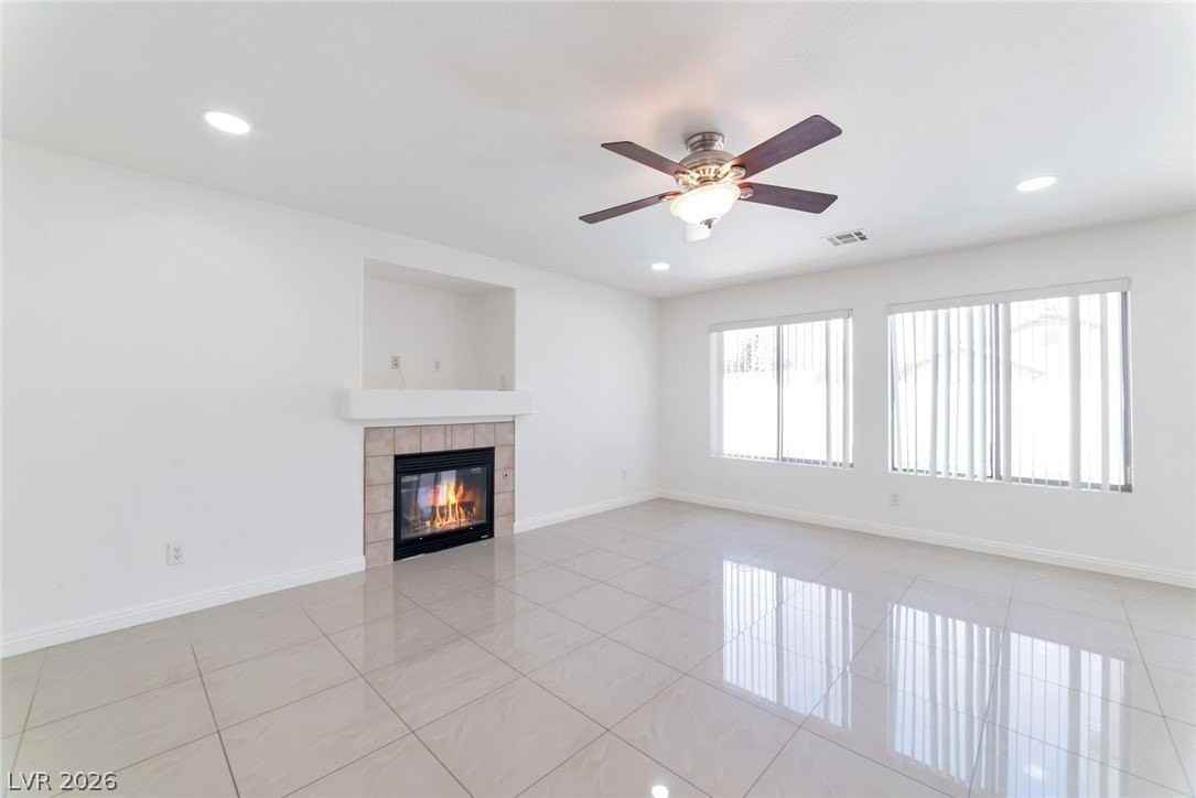 9632 Gatesville Ave - Photo 6 of 32