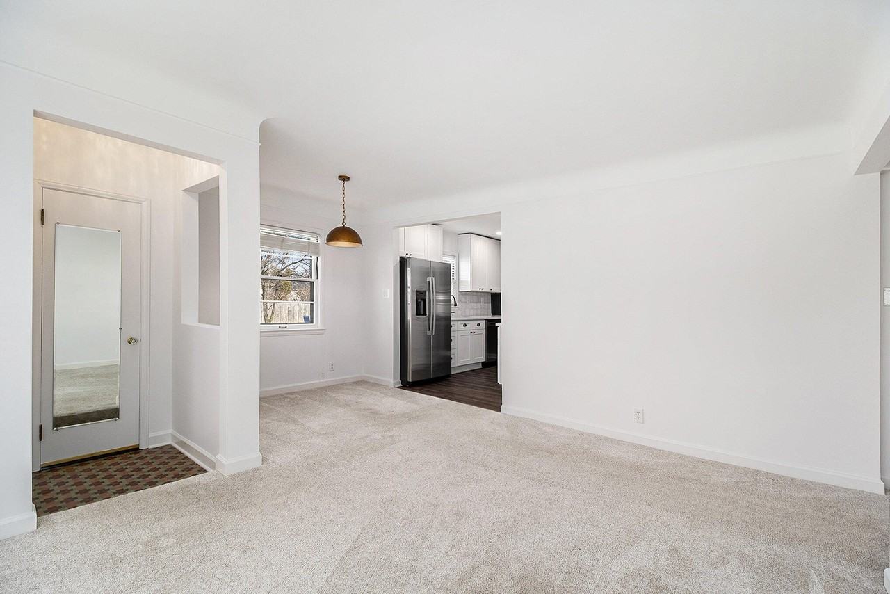 4526 Cooper Ave - Photo 2 of 15