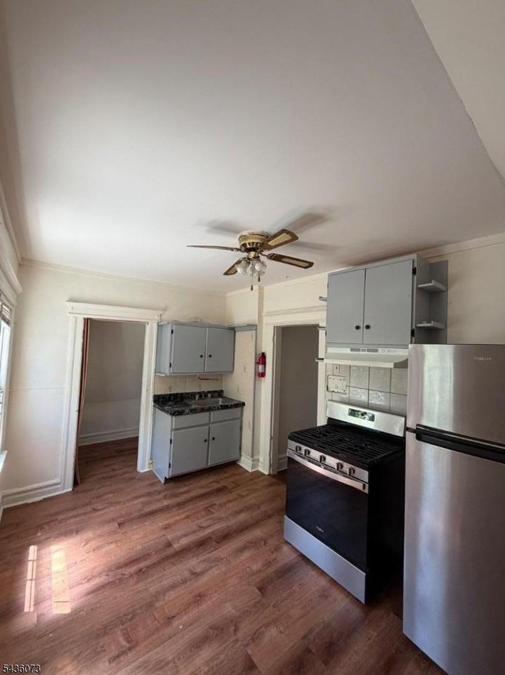 50 Treacy Ave - Photo 7 of 11