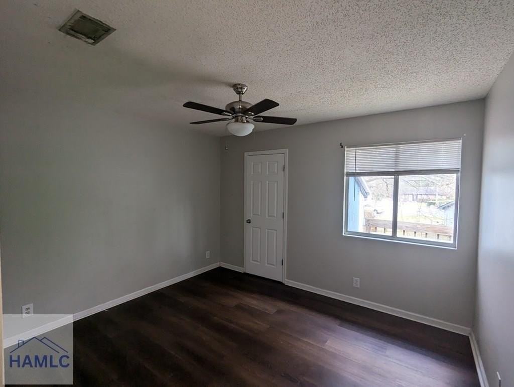 910 Brett Dr Apt 70 - Photo 7 of 8