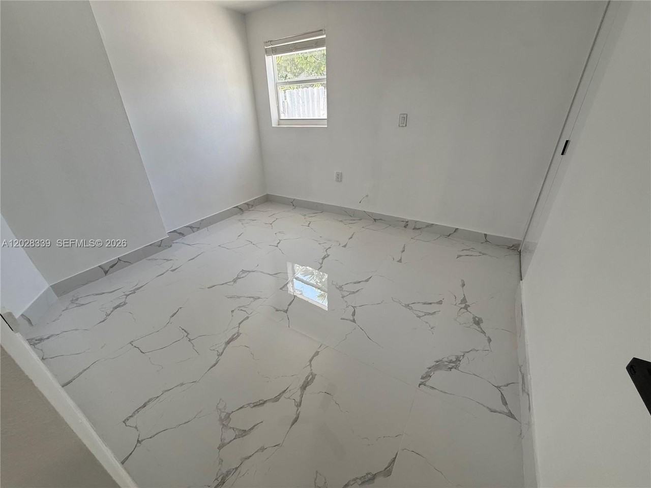 6520 W 8th Ln #2 - Photo 7 of 9