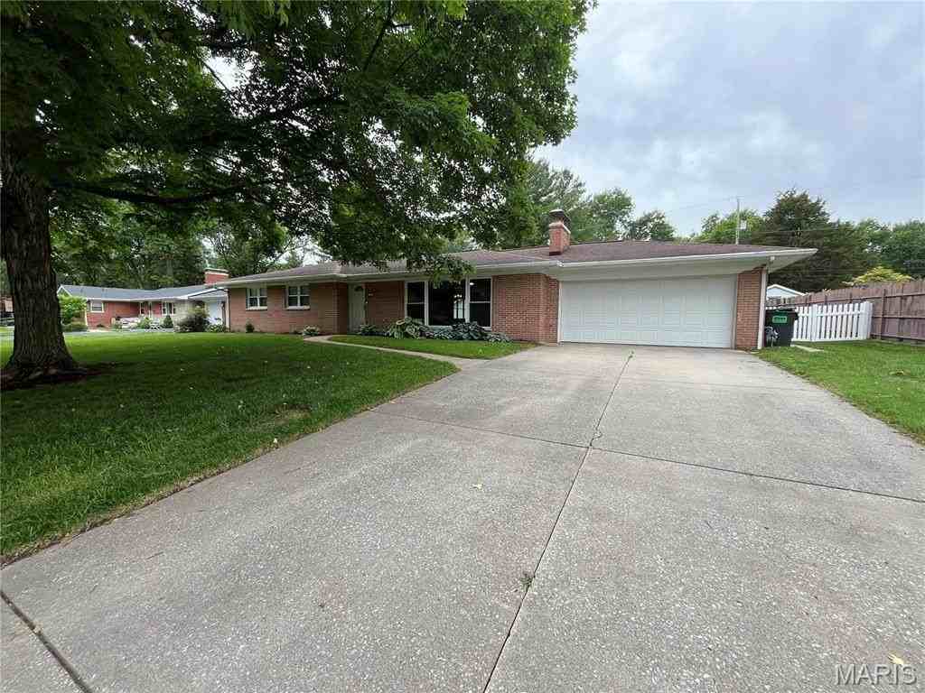 47 Carnation Dr - Photo 2 of 24