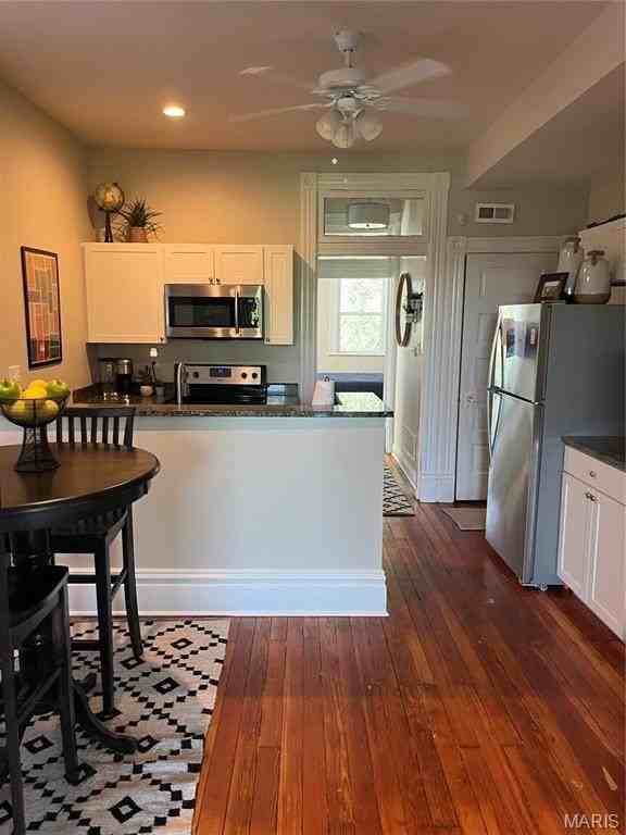 1806 Allen Ave - Photo 7 of 14