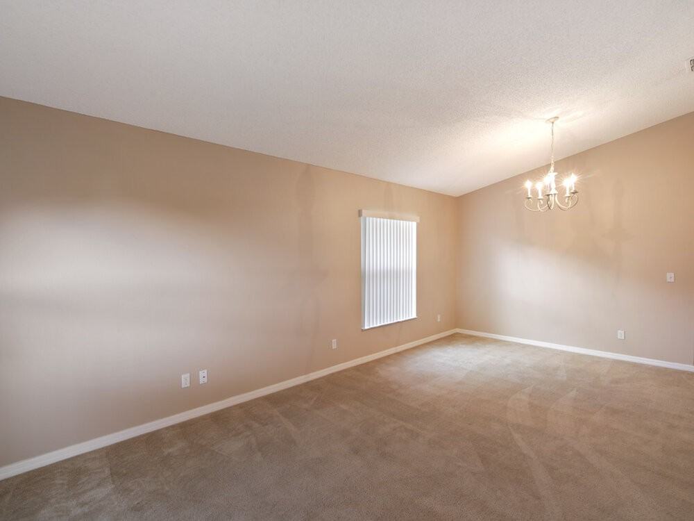 3005 Lorimer Ct - Photo 2 of 16