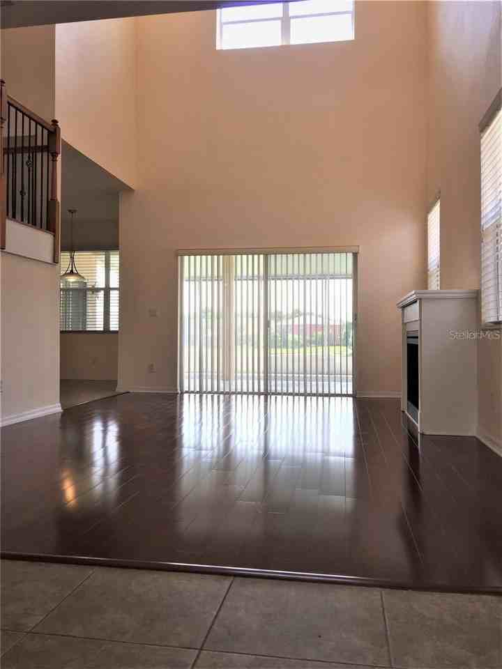 20110 Nob Oak Ave - Photo 6 of 50