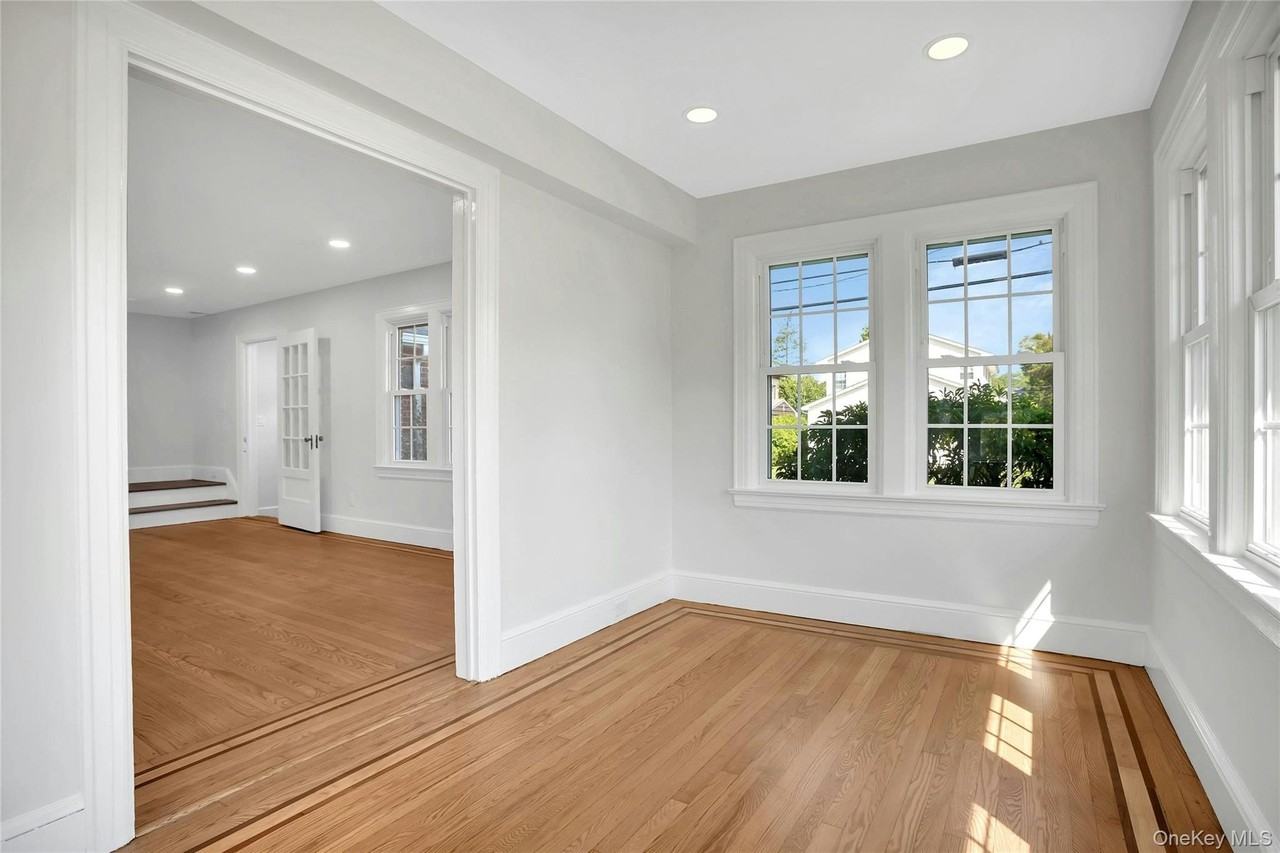 92 Hillside Ave - Photo 7 of 26