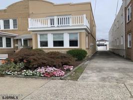 featured image of 11 N New Haven Ave