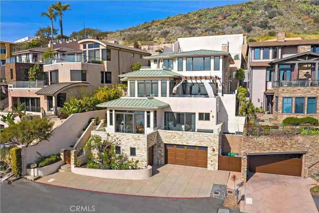 31460 Ceanothus Dr - Photo 3 of 50