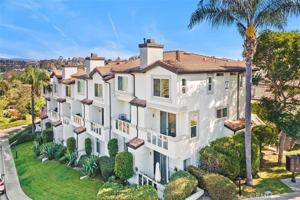 featured image of 30902 Clubhouse Dr #20E
