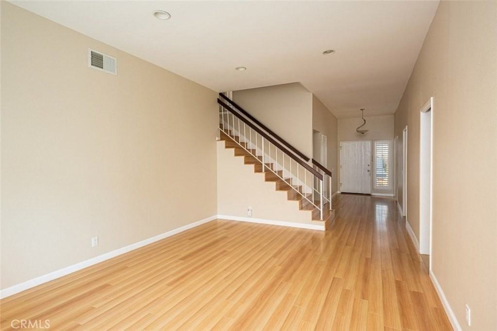 56 Plymouth - Photo 5 of 21
