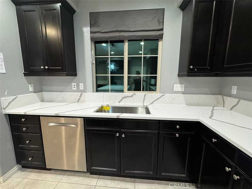 17 Gamella St - Photo 5 of 20