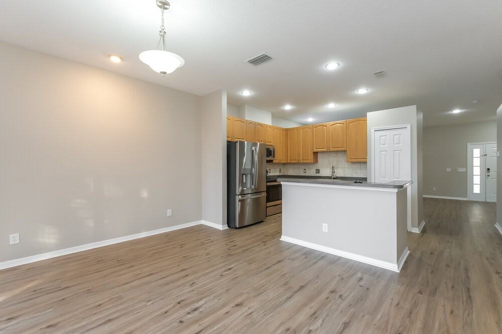 12923 Terrace Springs Dr - Photo 5 of 16