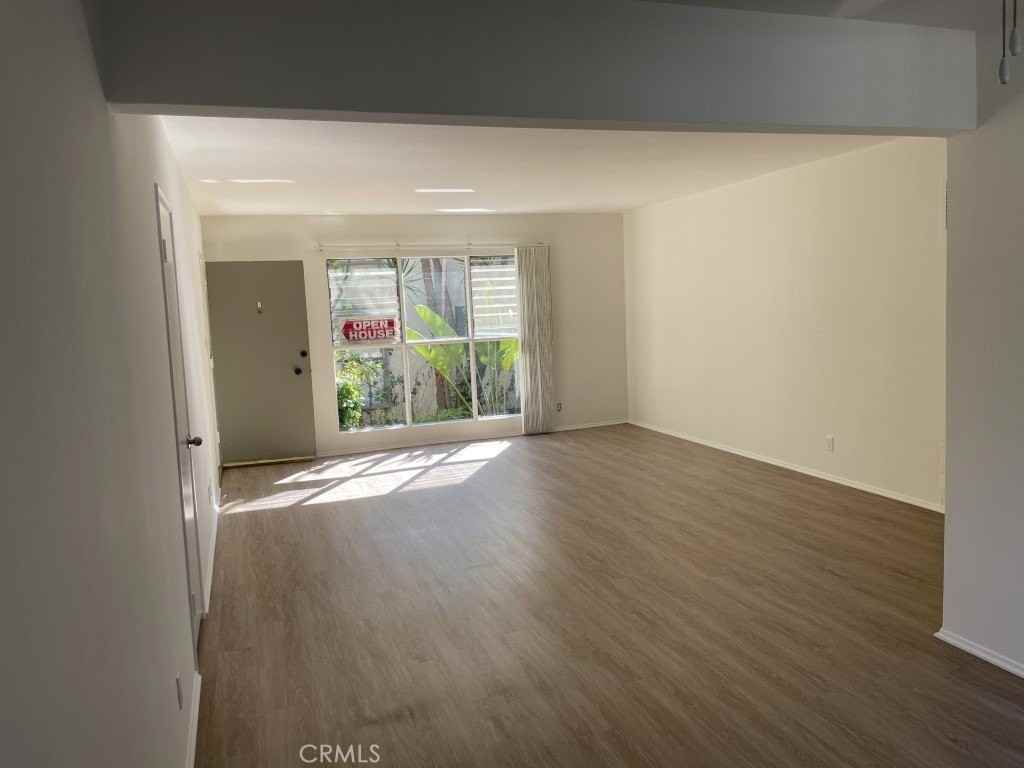 630 San Vicente Blvd #B - Photo 3 of 23