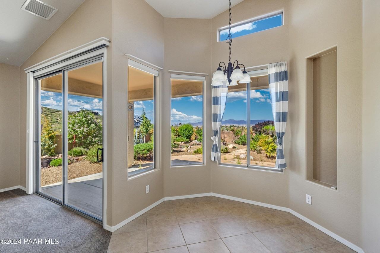 1195 N Rigo Ranch Rd - Photo 6 of 50