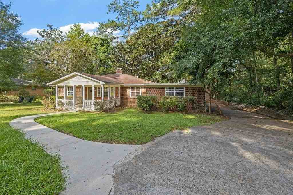 1142 Old Fort Dr - Photo 2 of 36