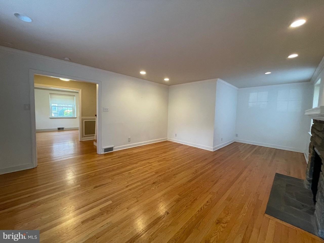 510 Monroe Rd - Photo 6 of 27