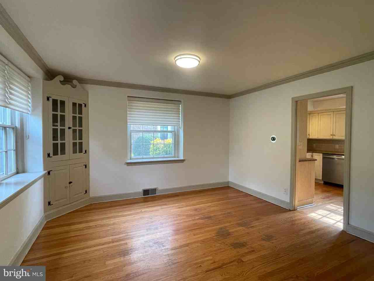 510 Monroe Rd - Photo 7 of 27