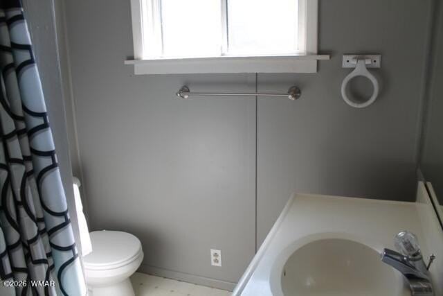 421 E Mills - Photo 7 of 13
