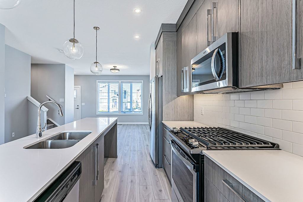 724 Walgrove Blvd SE (CP022A) - Photo 4 of 22