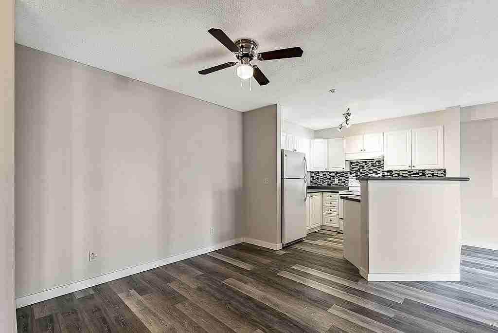4000 Somervale Crt Sw - Photo 2 of 24