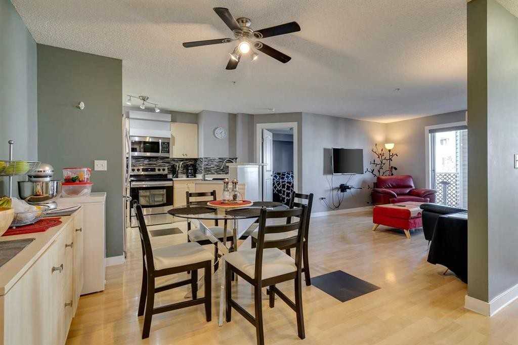 Lovely 2 Bedroom Condo with 2 Parking Stalls! ALL Utilities INCLUDED (CP033) - Photo 4 of 14