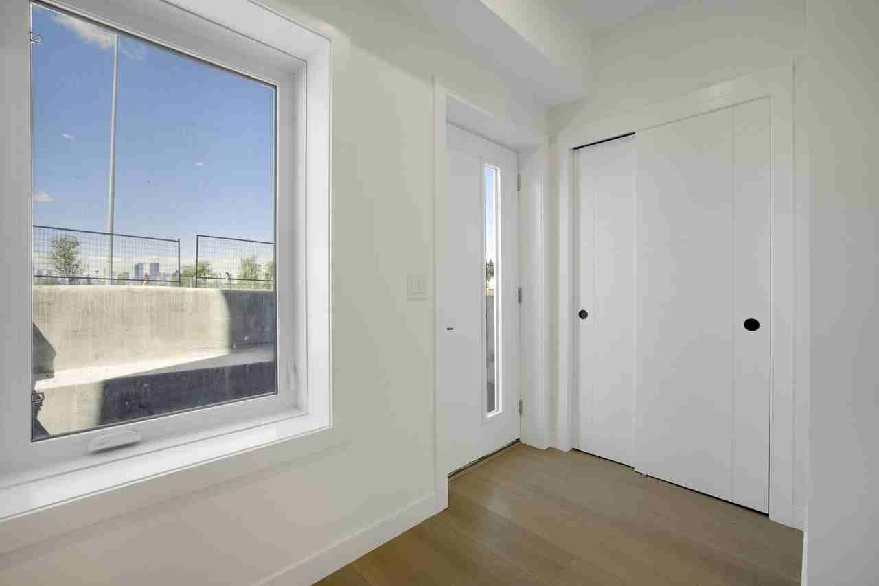 Newer West Facing 1 Bedroom Suite with Amazing Views! (CP034B) - Photo 7 of 15