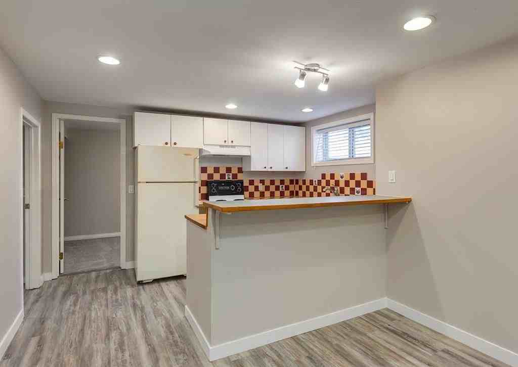 Legal 2 Bedroom Basement Suite in Ogden - Photo 5 of 19