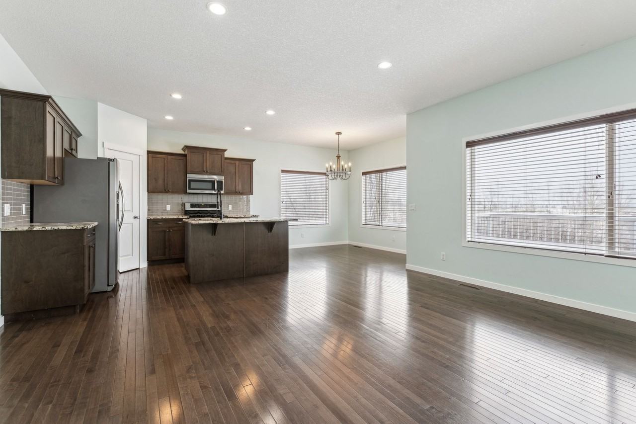 Beautiful 5 Bedroom Family Home in Fireside WITH NANNY SUITE! (CP074) - Photo 6 of 32