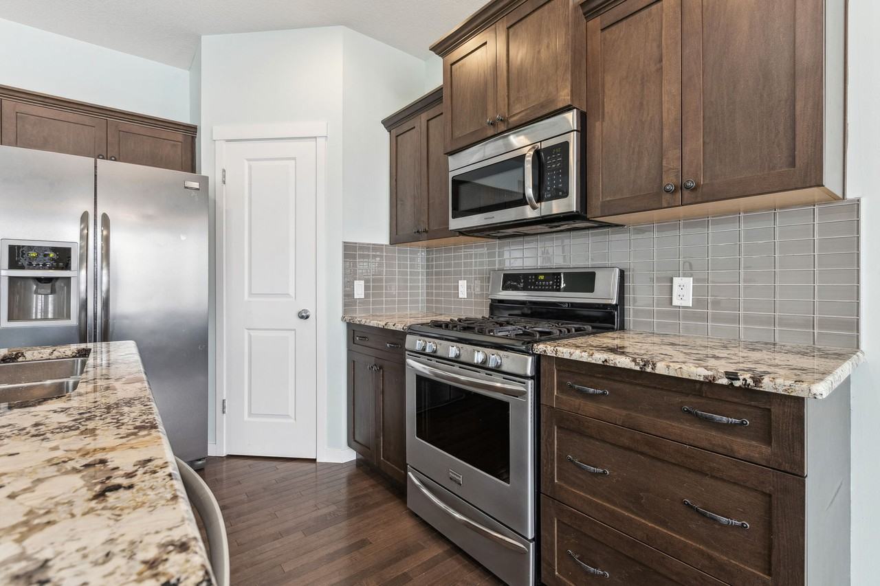 Beautiful 5 Bedroom Family Home in Fireside WITH NANNY SUITE! (CP074) - Photo 7 of 32