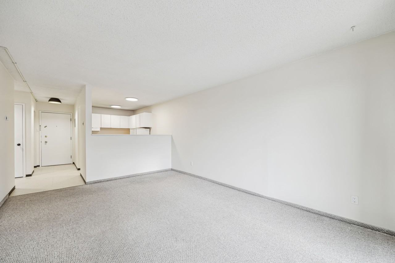 510 58 Ave Sw - Photo 4 of 19