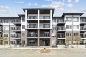 featured image of 6 Merganser Dr W