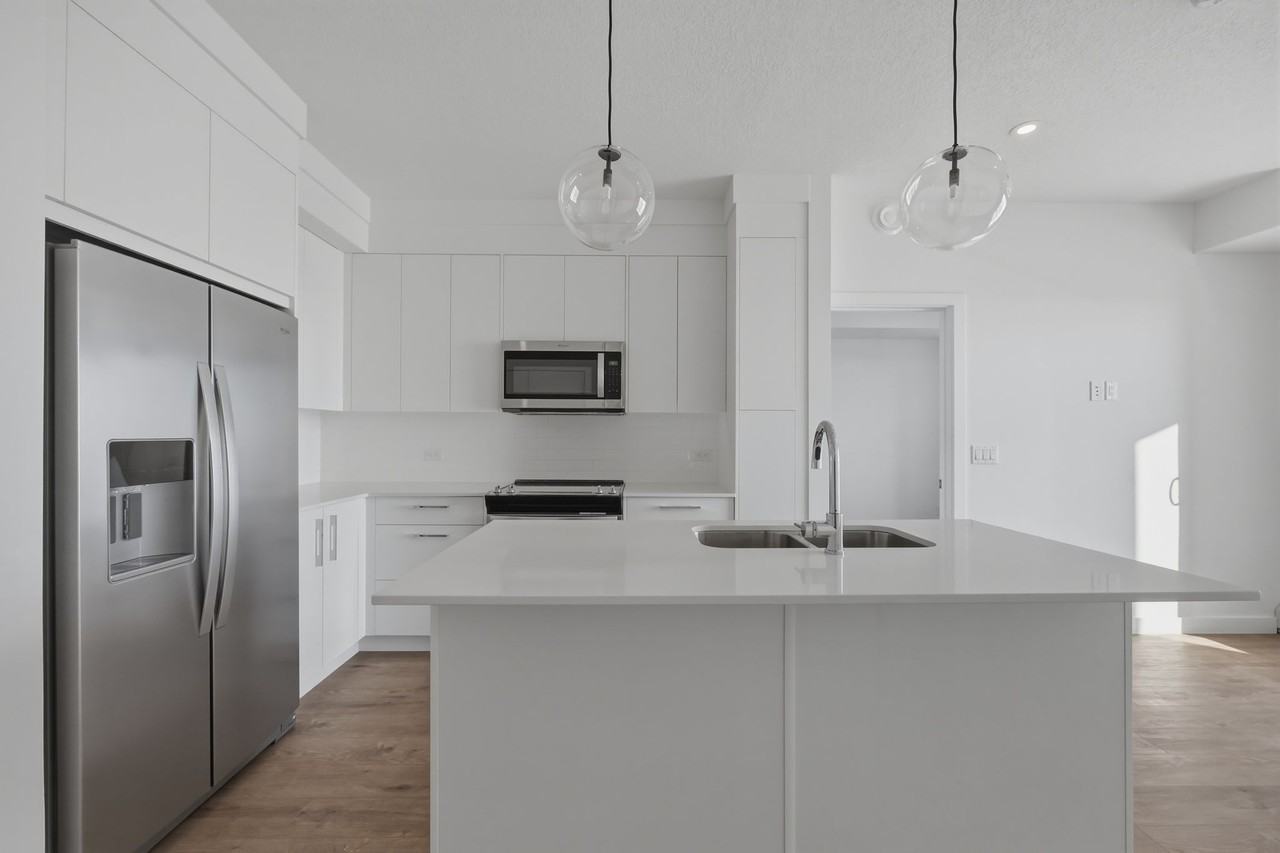 2520, 63 Corner Glen Cres NE (L510) - Photo 5 of 15