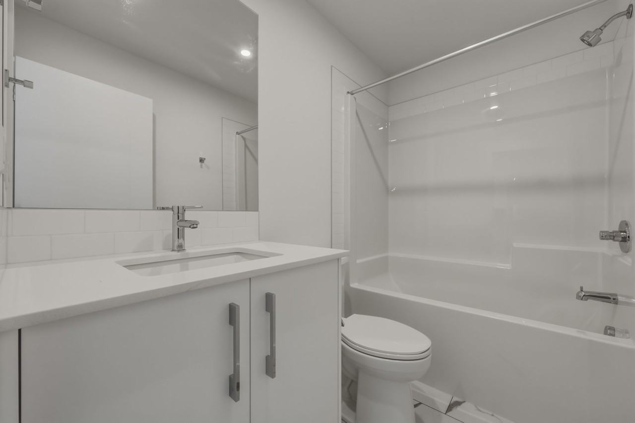 2520, 63 Corner Glen Cres NE (L510) - Photo 7 of 15