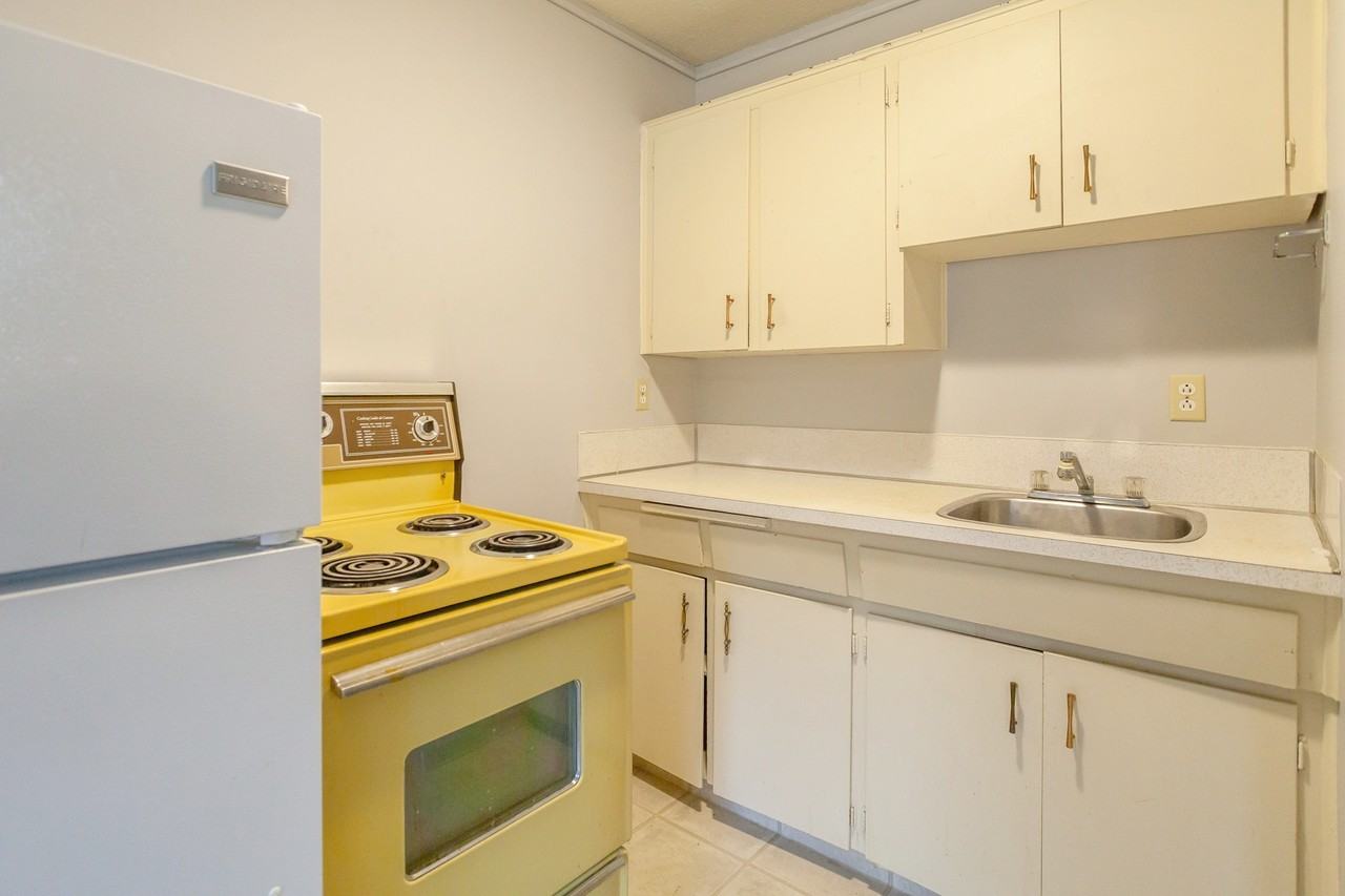78 9 St Ne - Photo 7 of 10